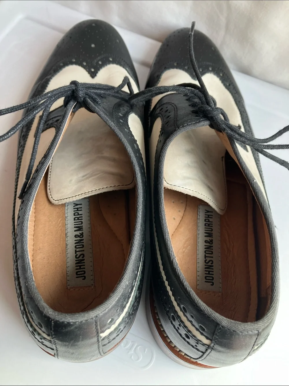 Johnston & Murphy Conard Wingtip spectator Oxford dress shoes b&w
